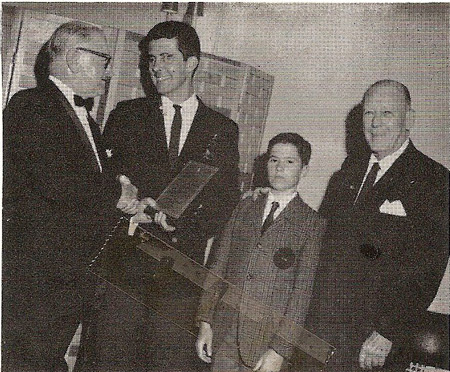 KEANE1968winsVETERANSaward1.jpg